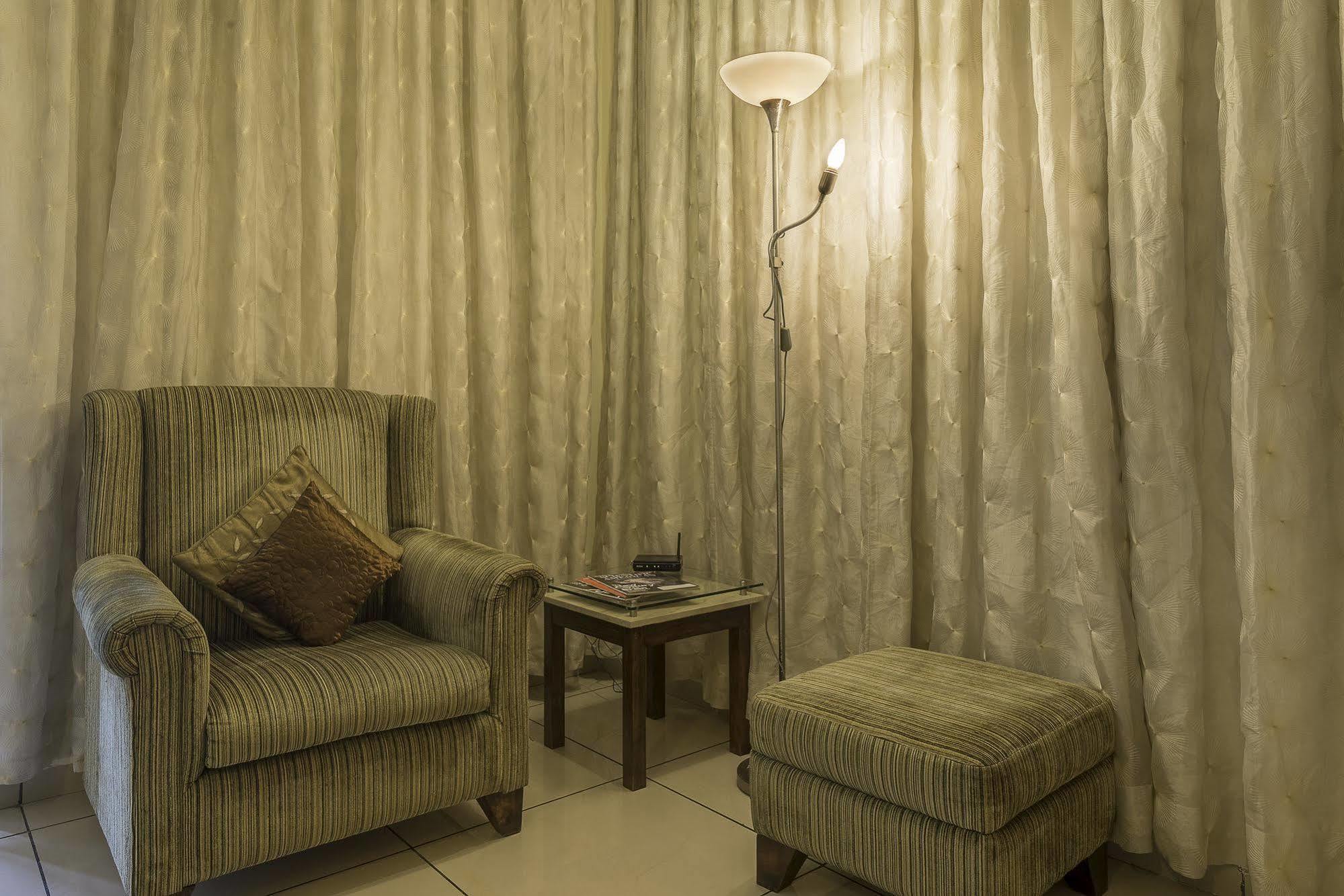 Mayflower Hayz Boutique Bangalore Dış mekan fotoğraf